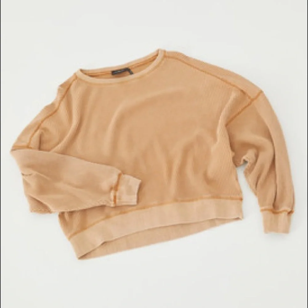 Urban Outfitters Out from Under Luciana Long Sleeve Top in Beige (XS) - Picture 5 of 10